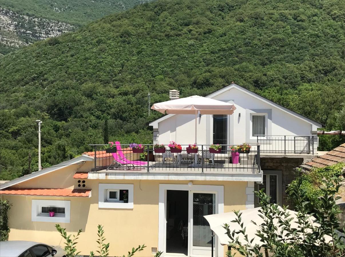 Kuti Etno Village Mihailovic III מראה חיצוני תמונה